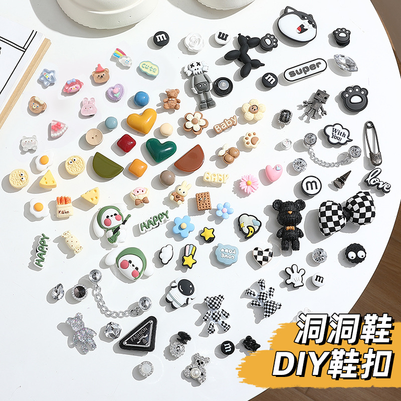 detachable hole shoes accessories diy shoes accessories cute cartoon metal doll lamp decorative shoes flower shoe buckle wholesale