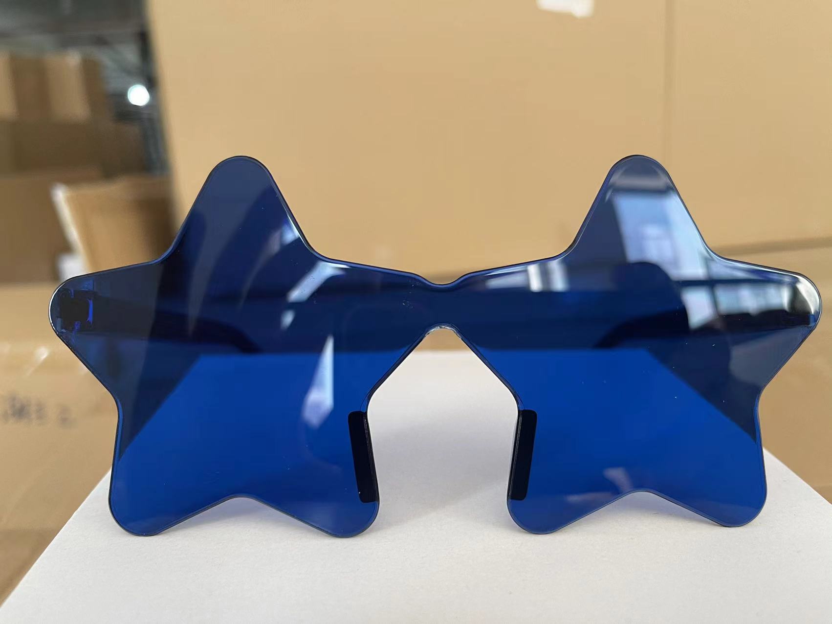 Picture of New fashion personality five-pointed star sunglasses cross-border frameless sunglasses trendy party funny beach sunglasses