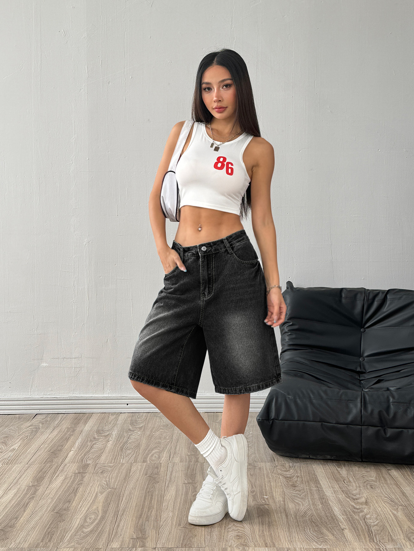 Picture of Cross-Border Foreign Trade Amazon European and American Retro Denim Shorts Women's Loose Casual Wide-Leg Mid-Length Pants Trendy