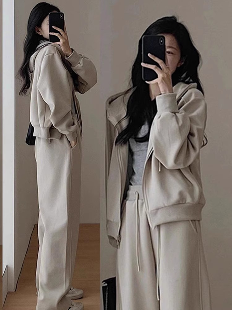 Early Autumn Clothing 2025 New Tea Style Outfit Complete Plus Size Women's Clothing This Year's Popular Salt Sweatshirt Two-Piece Suit