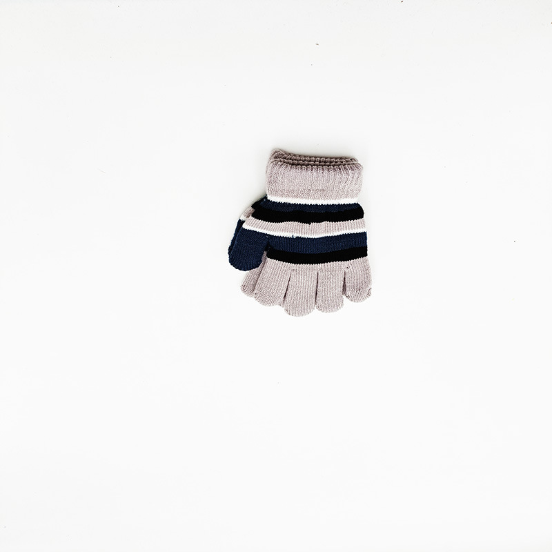Picture of Cross-border e-commerce outdoor striped double-layer thick new warm gloves children's children manufacturers small batch of autumn and winter Korean version