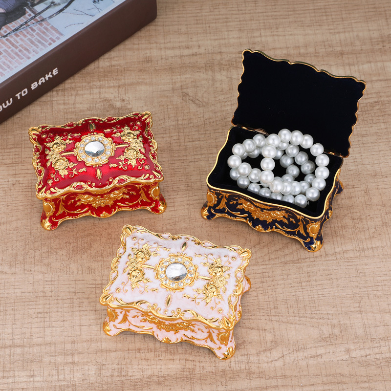 European Style Jewelry Box Metal Enamel Color Creative Ring Necklace Earrings Storage Box Vintage Knot Marriage Gift