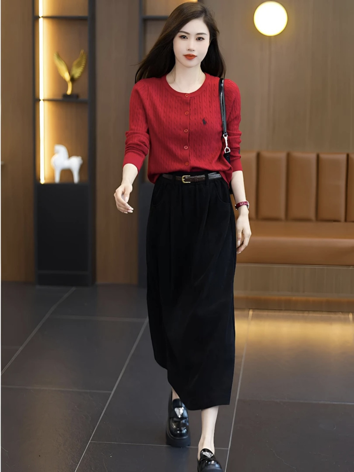 Chenille Slimming Skirt Autumn 2024 New Retro High Waist Slimming Mid-length Covering Large Swing A- line Skirt