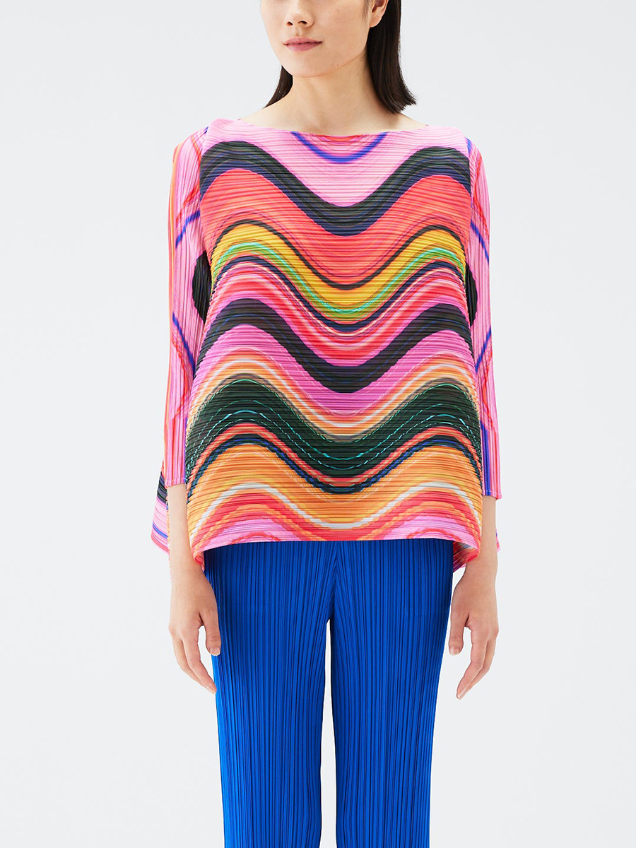 Source factory direct wholesale Miyake high quality pleated top women's fashion striped loose 7 sleeve plus size T-shirt