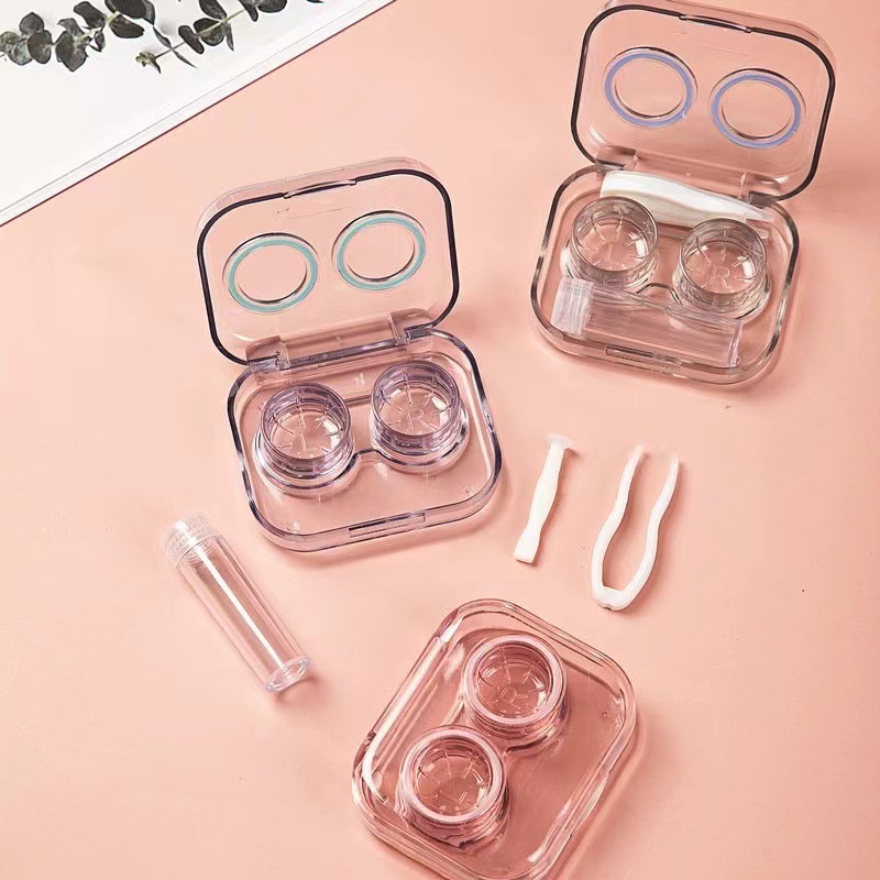 Picture of High-value one-piece leak-proof transparent contact lens case compact portable girl's heart storage box without twisting lid