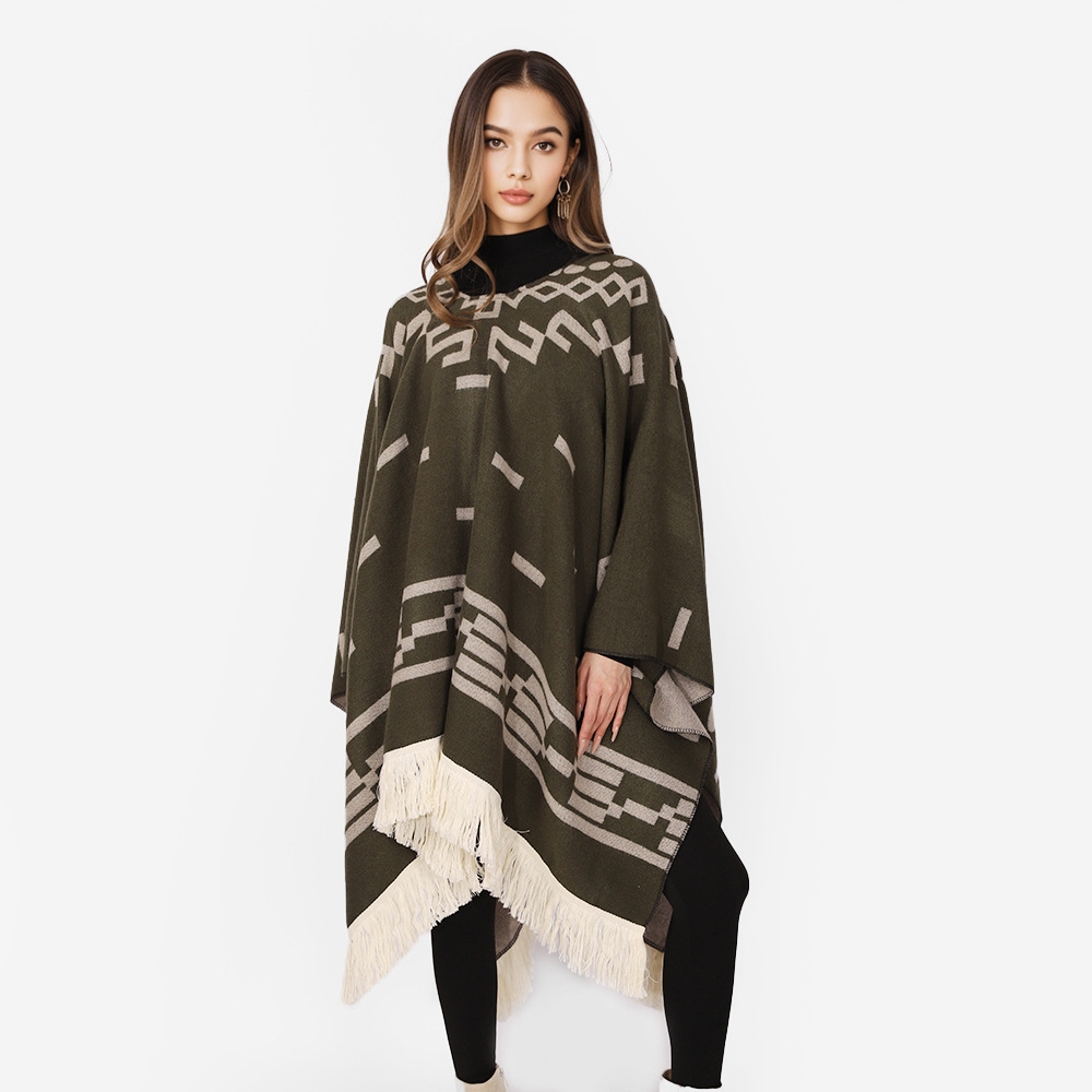 Picture of 2025 New Tassel Pullover Cape Outer Wear Shawl Warm Large Shawl Outer Wear High-end Geometric Pattern