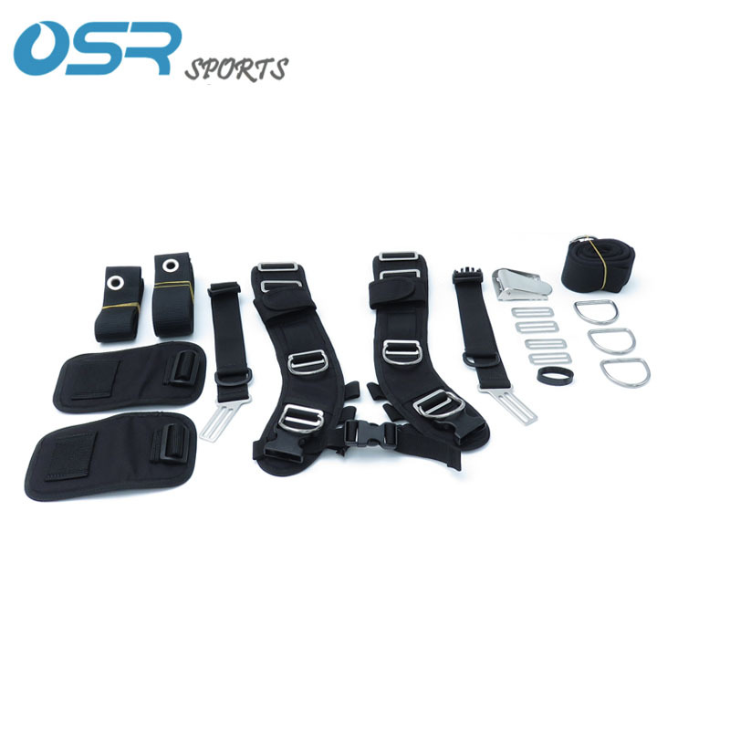 Diving backmount harness with waist protection