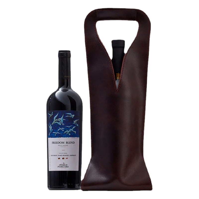Creative Leather red wine leather case home outdoor portable wine bottle case portable sexy beer bottle storage leather case