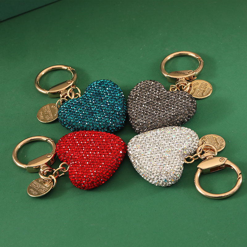 Love full diamond heart key chain car key pendant fashion tag can be opened love key ring