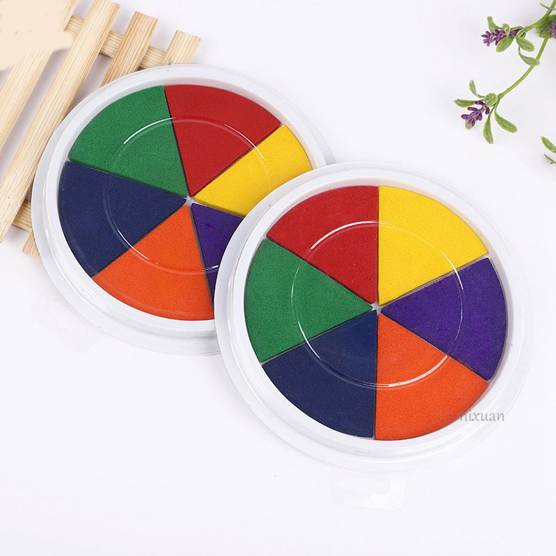 Kindergarten children graffiti diy Palm inkpad finger painting color seal painted Indonesian clay disc printing table