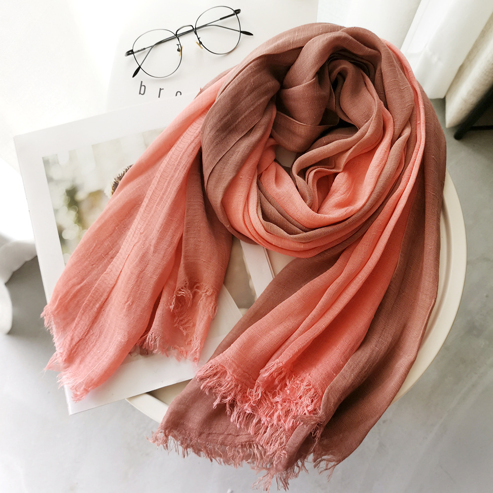 Picture of Foreign Trade Cotton Linen Scarf Scarf Women's Autumn and Winter Gradient Color-matching Japanese and Korean Lady Mori Girl Style Slub Yarn Shawl