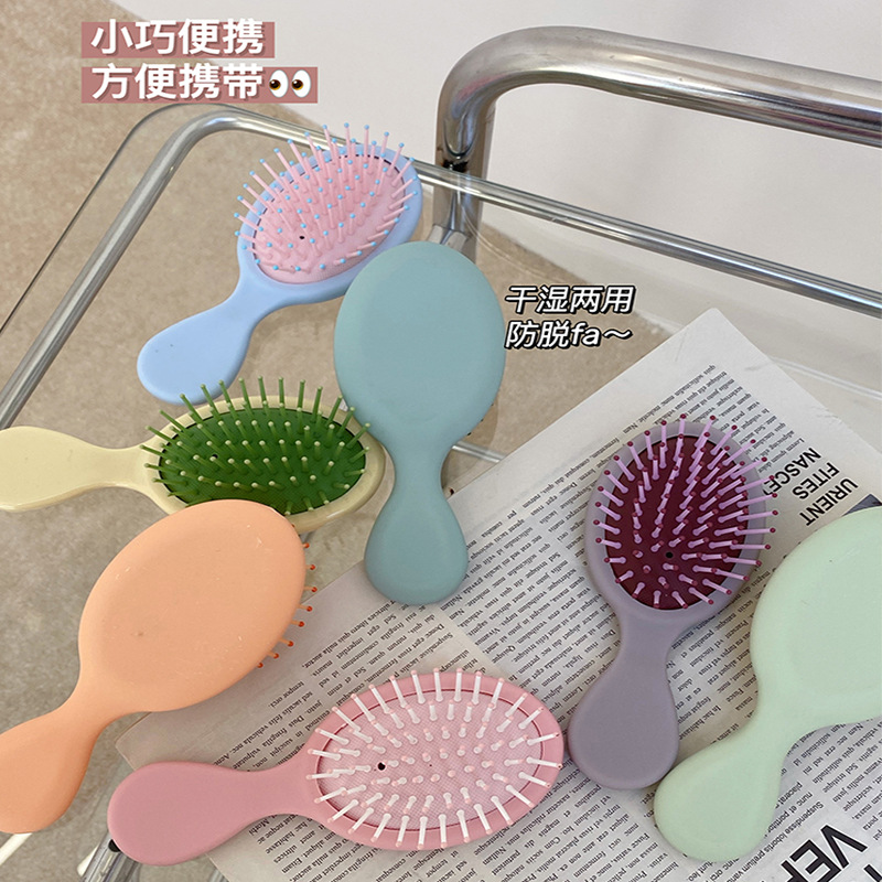 Picture of Air Cushion Comb Portable Portable Mini Hairpin Small No Hair Injury Massage Cute Ins Air Bag Head