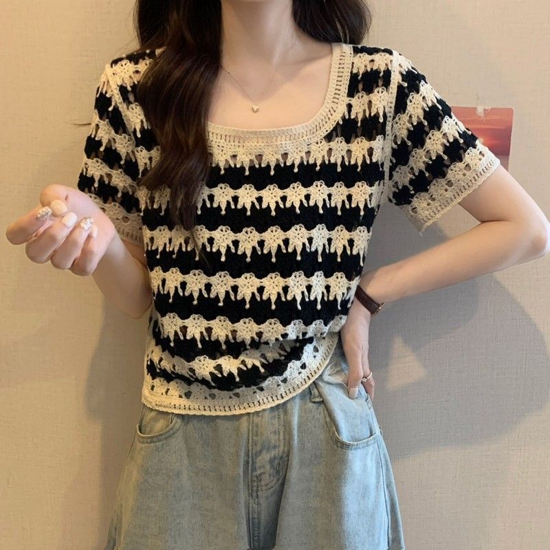 Picture of Summer 2023 New Hollow Crochet Sweater Small Slim-fit Loose Short-sleeve Ethnic Style Top Women's All-match