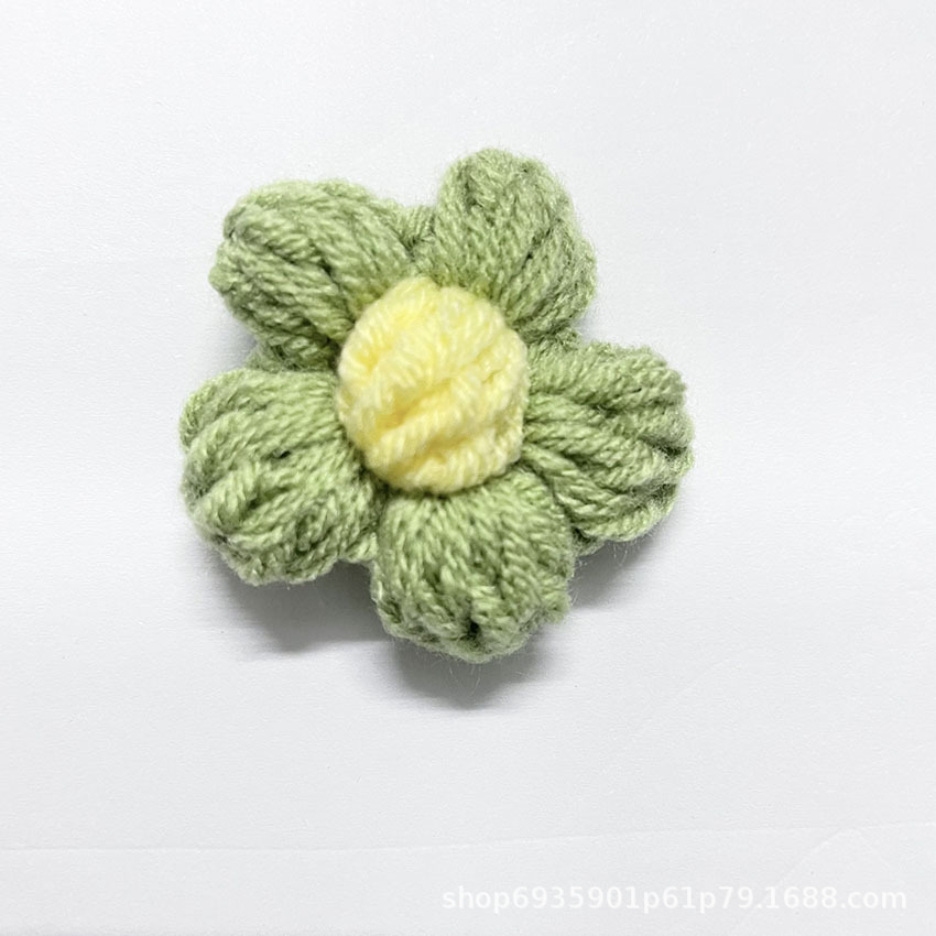 Picture of DIY Hand-Woven Wool Flowers Milk Cotton Crocheted Puff Flowers Ready-Made Clothing Accessories Accessories Manufacturer Wholesale