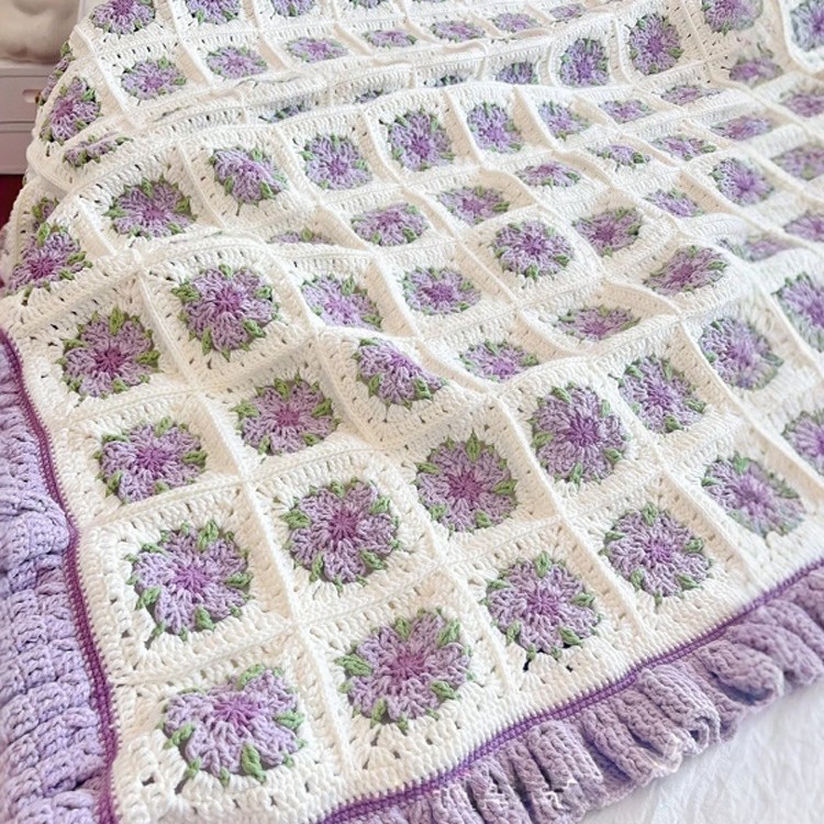Purple cherry blossom bouquet blanket grandmother plaid knitting handmade DIY material wrap blanket cover blanket wool crochet gift