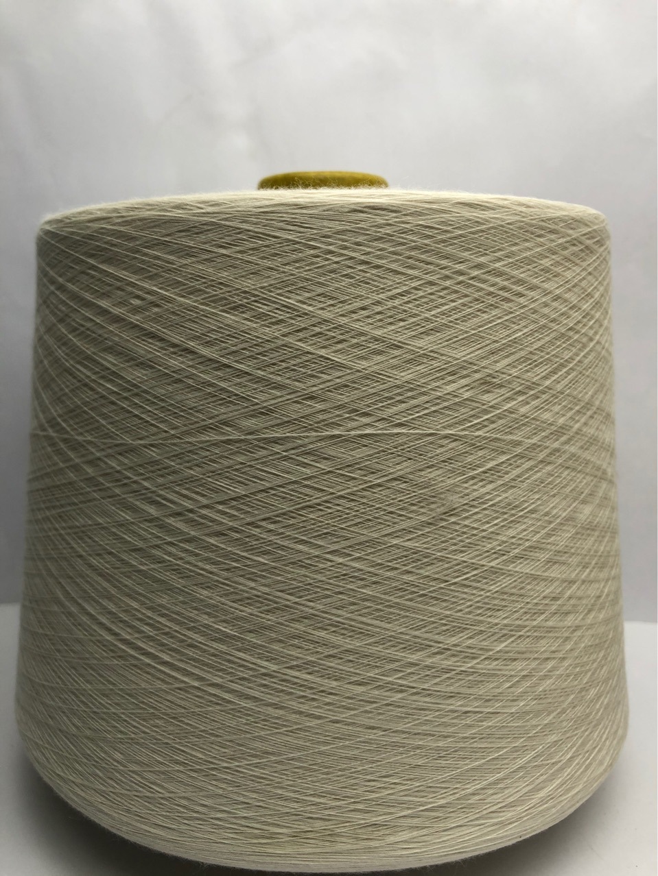Picture of 30s/1 Polyester Silk Blended Yarn 7030 Polyester Mulberry Silk Yarn Polyester Silk Blended Yarn