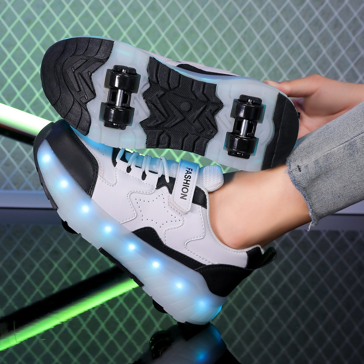 Children's Deformation Shoes Four-wheeled Heelby Shoes for Boys and Girls Cross-border Skates Double-row Roller Skates Children's Shoes