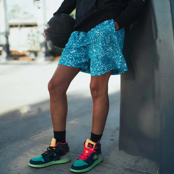 American Four-point Sports Trendy Brand Shorts High Street Summer Casual Beach Quick-drying Loose Street Basketball Shorts for Men and Women