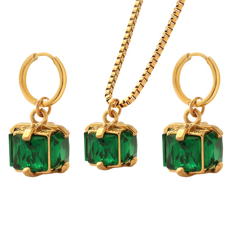 European and American cold style niche design non-fading titanium steel four claw buckle Emerald zircon necklace earrings jewelry set