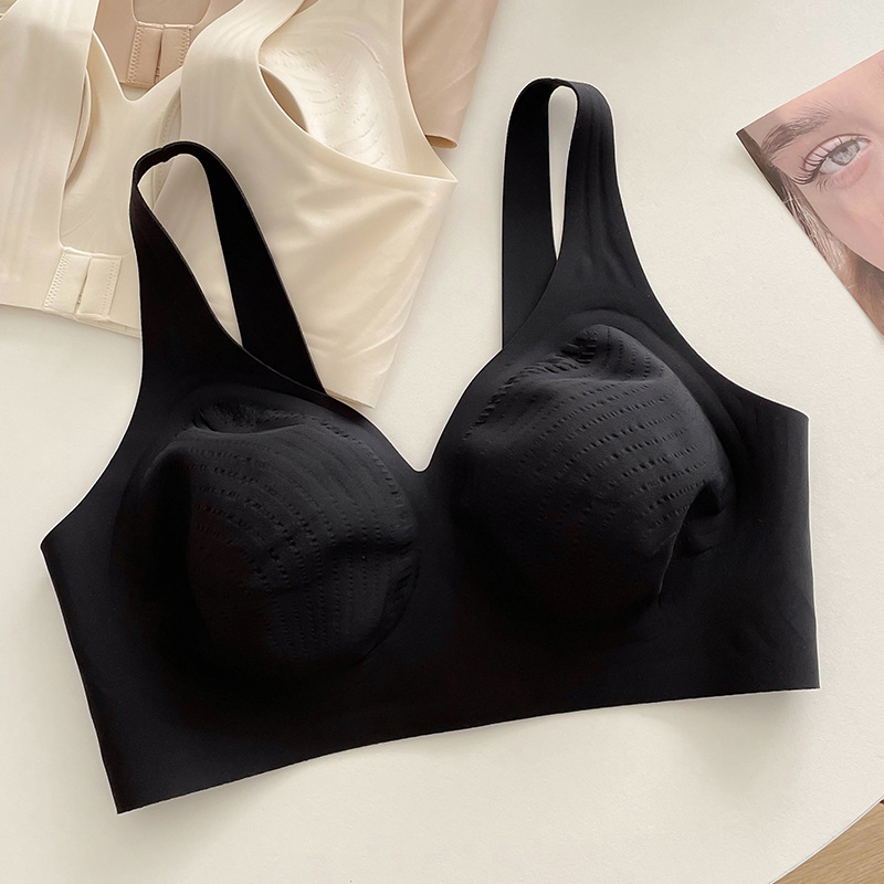 Picture of Big Chest Small Underwear Women's Ultra-thin Soft Support Non-marking Full Cup for Paramelia Rabbit Ear Cup plus size Bra Summer