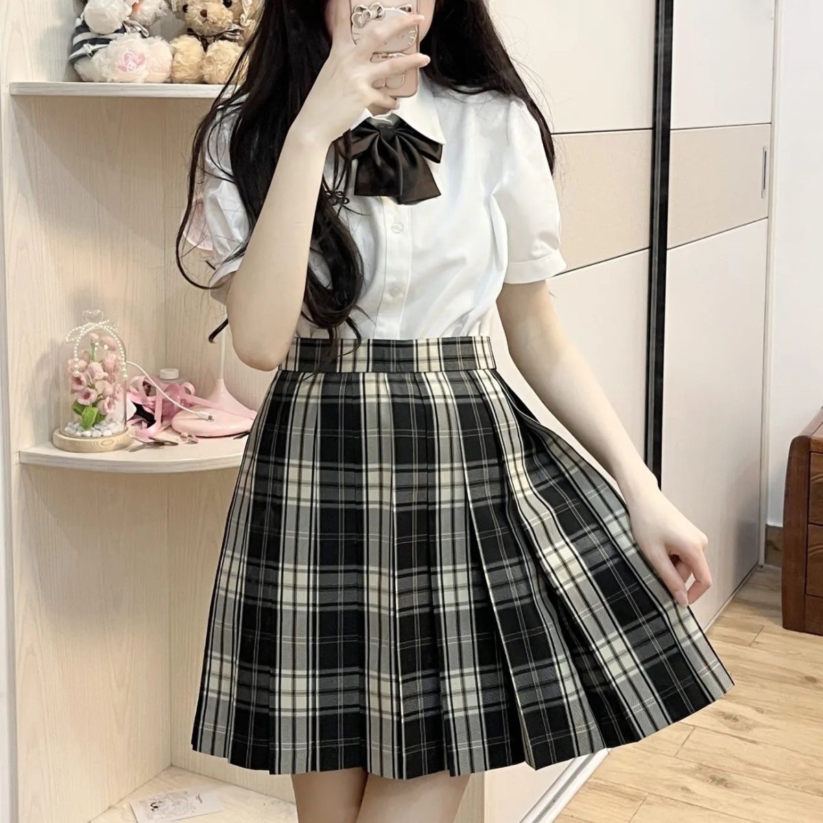 Picture of New JK Uniform suit Wholesale Pepper Plaid Skirt Campus College Plaid Pleated Skirt Sweet Half Skirt