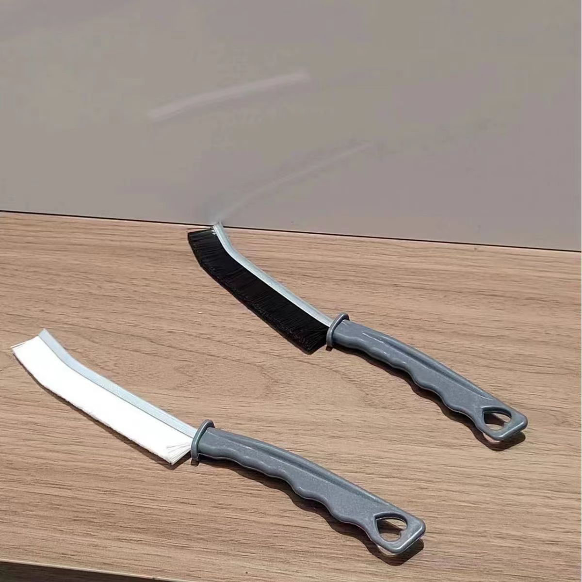 Bathroom crevice brush, bathroom tiles, dead corner cleaning, multi-functional window crevice groove, dust brush, hard bristle brush
