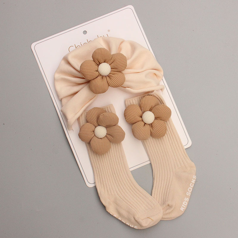 Picture of Cross-border Cute Flower Newborn Baby Fetal Cap Newborn Baby Girl Socks Spring Autumn Summer Hat 0-12 Months