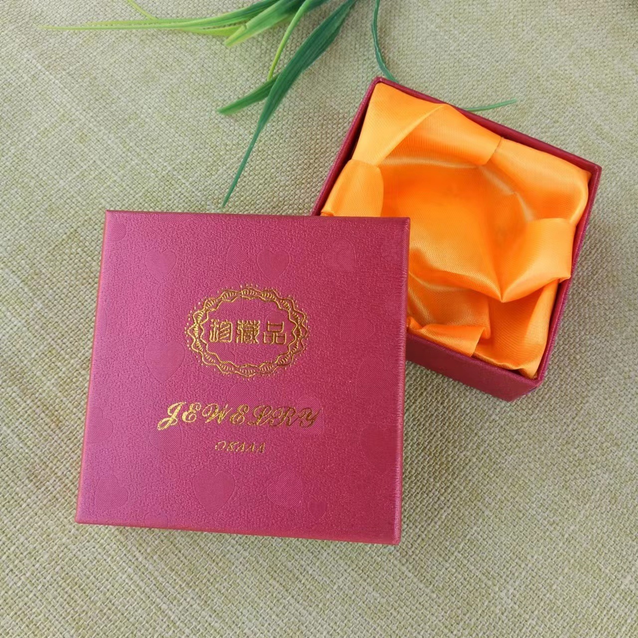 Factory wholesale jewelry box exquisite jade bracelet packing box collection bracelet box bracelet box carton