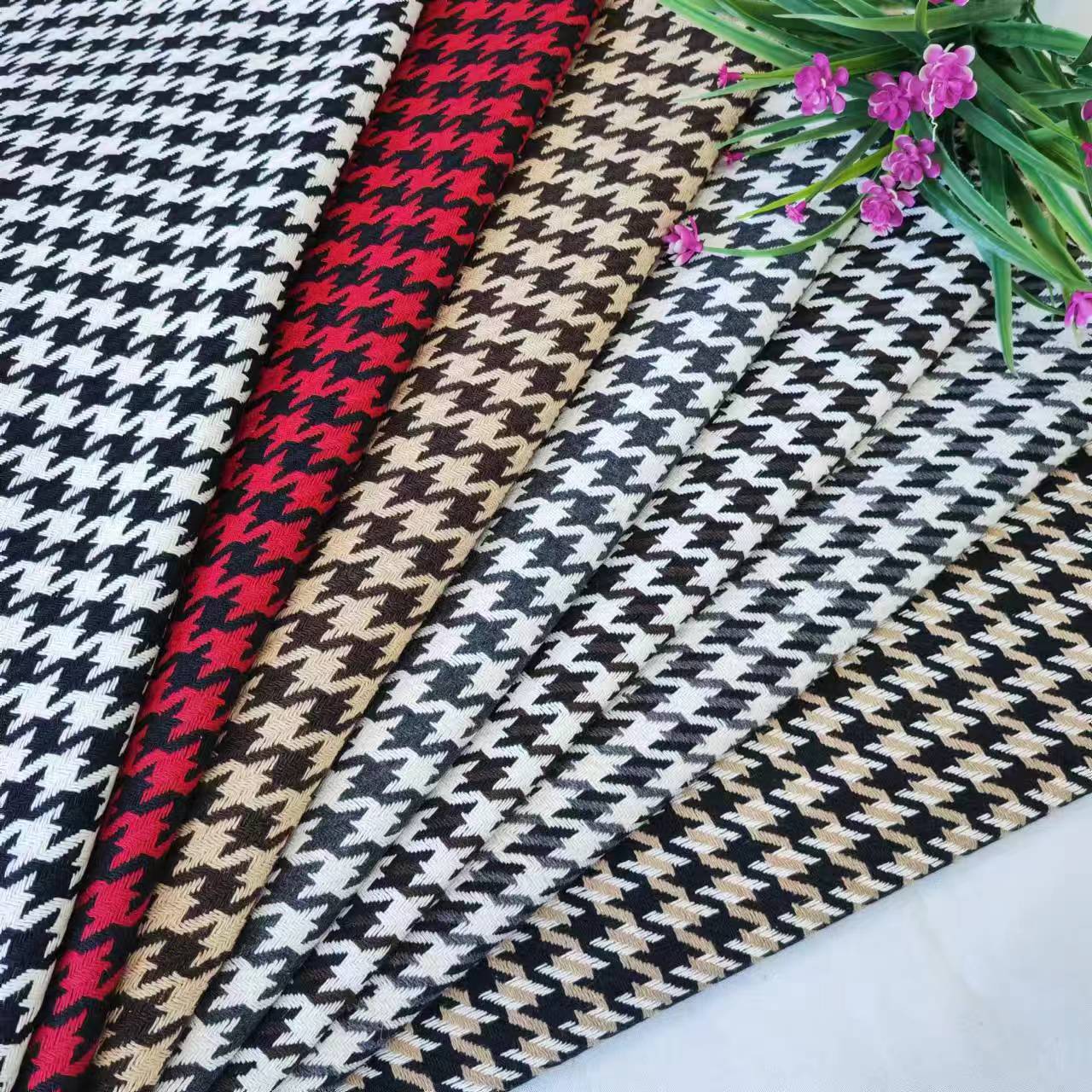 Shaoxing factory spot woolen overalls for autumn and winter fashion suit shoes and hats luggage large houndstooth woolen fabric
