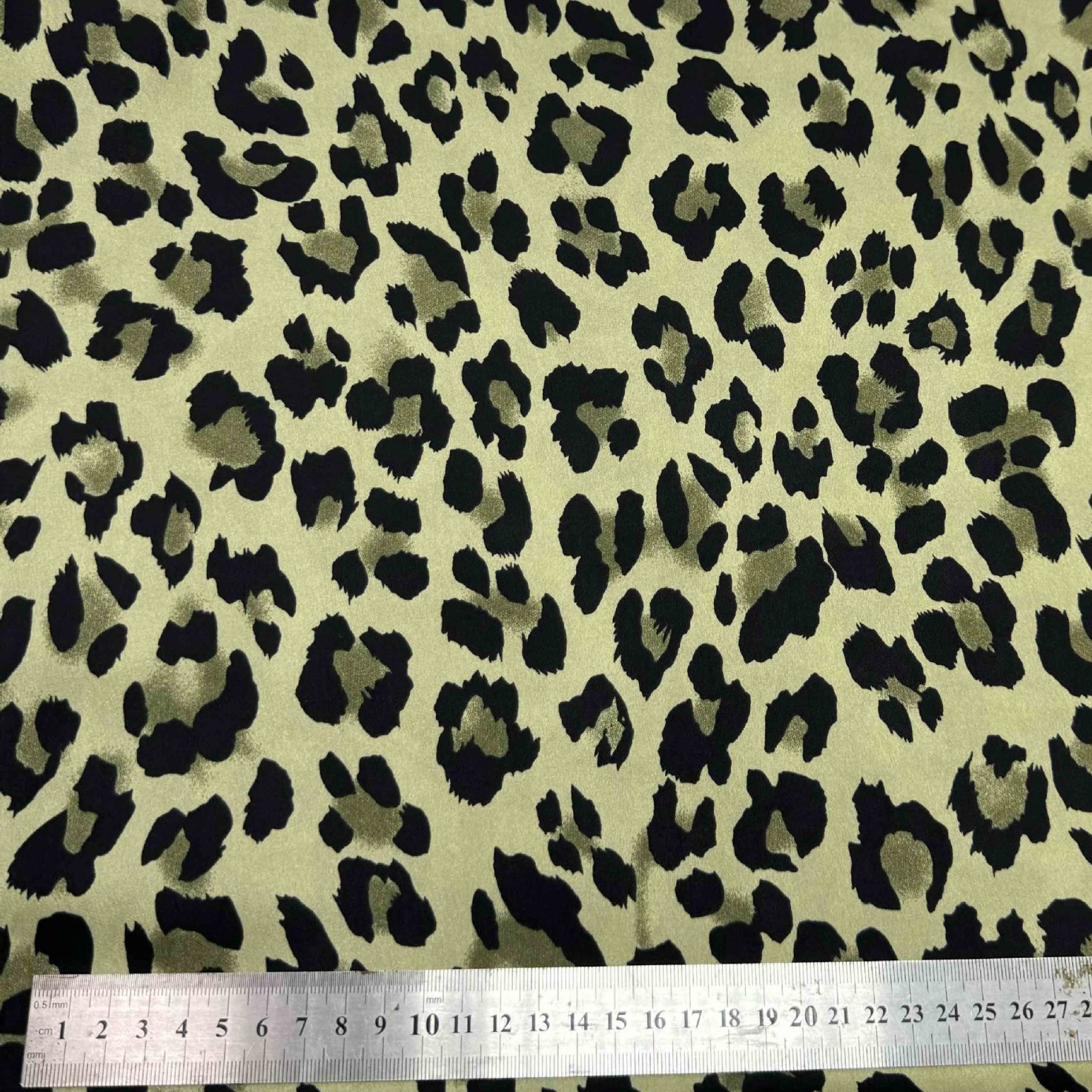 Picture of in stock Leopard Print Fabric Acetate Fleece Leopard Print Autumn and Winter Women's dress Wide Leg Pants Shirt Fabric