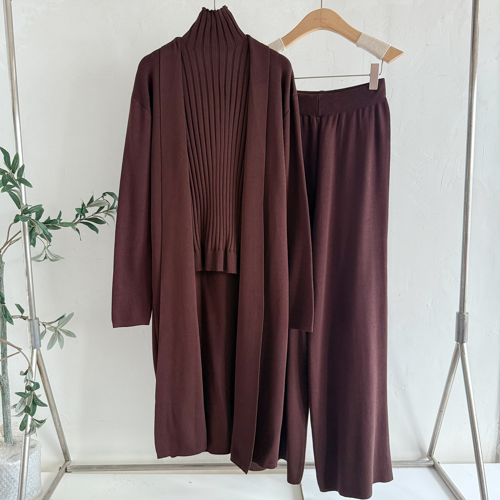 Picture of Cross-border Amazon Spring and Autumn New Lazy Elegant Knitted suit Sleeveless Vest Sweater Cardigan Pants Three-piece Set