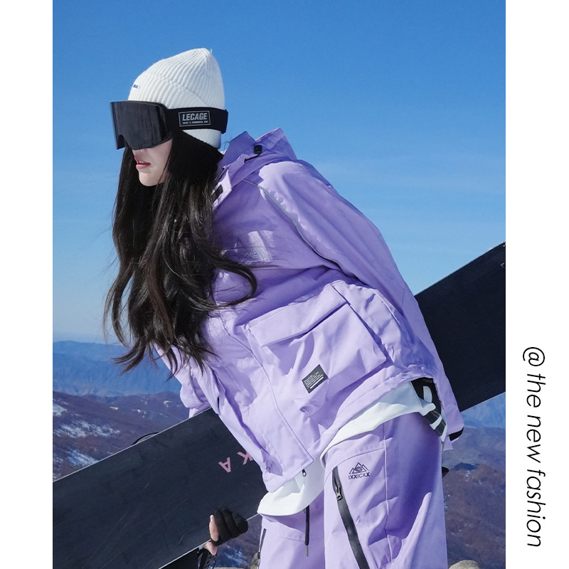 Picture of Autumn and Winter Couple Waterproof and Cold-Proof Ski Clothing for Men and Women with Reflective Strips to Heattech and Thicken