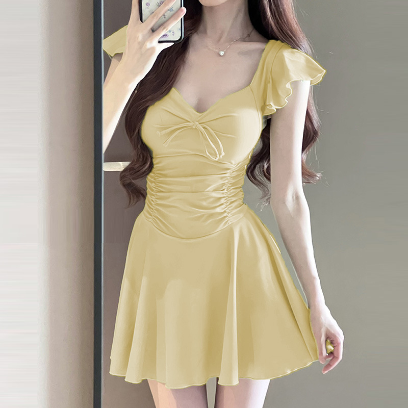 Sexy Swimsuit Women's 2025 New Style One-Piece Conservative Belly Covering Slimming Internet Popular Style Seaside Vacation Hot Spring