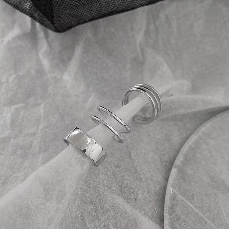Picture of Personalized, Simple, Exquisite and High-End Ear Clips Without Piercings, Feminine, Fashionable, Retro and Cold Style Ear Bone Clips, Super Fairy and Cool