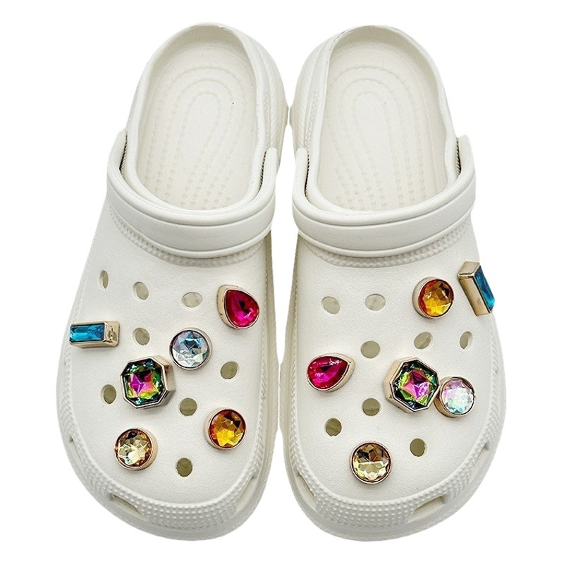 Hole Shoes Accessories DIY Shoe Buckle Shoe Material Removable Crystal Diamond Rhinestone Shoes Flower Upper Decoration Accessories