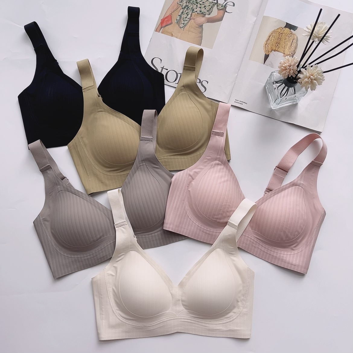 Simple No-cut Breathable Naked Sense Underwear Women's Comfortable No-rims Gathering Anti-sagging Vest Bra Larticle Bra
