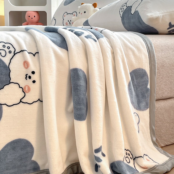 Class A milk fluff blanket winter thick warm office nap blanket coral sofa blanket four seasons universal.
