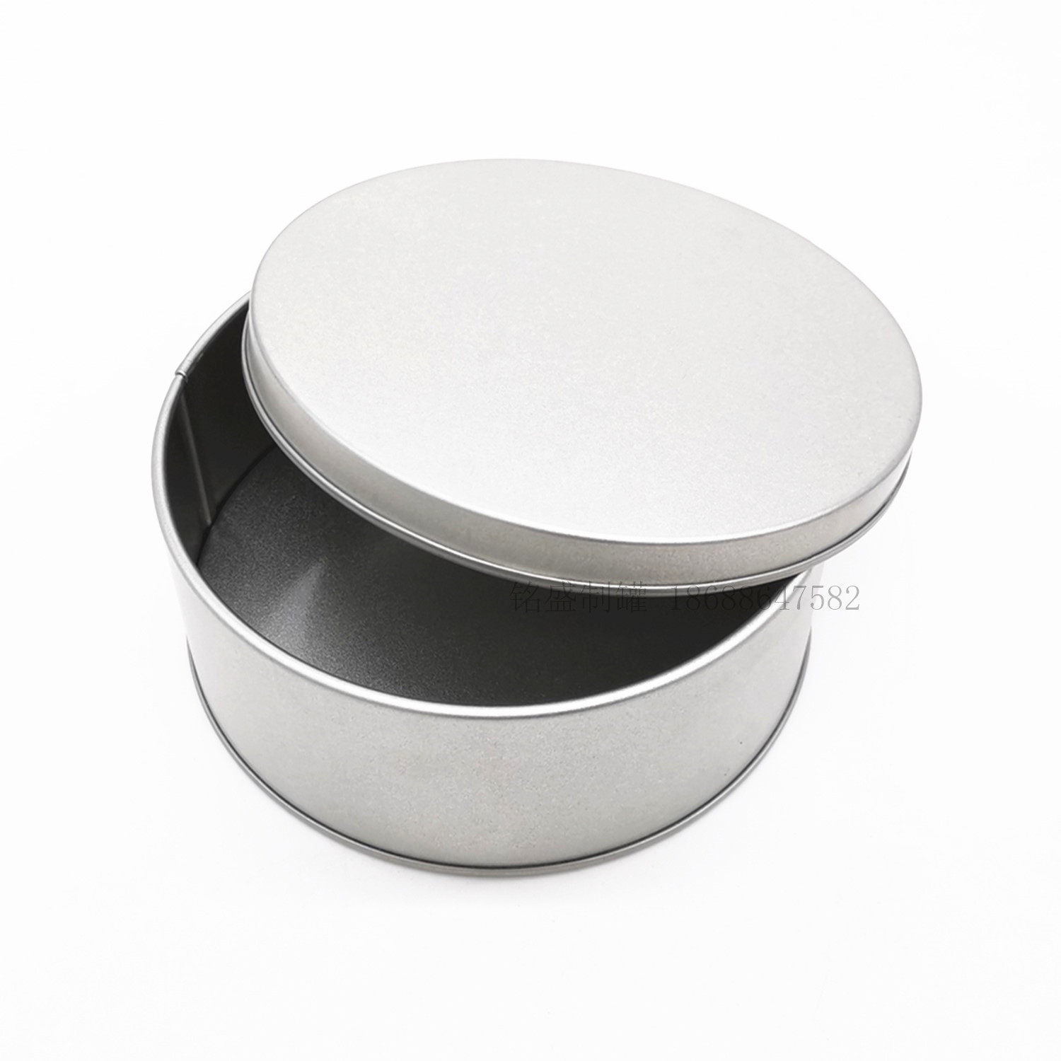 Picture of Square Iron Box Packaging in stock Silver White Push-pull Flip Instagram Small Iron Box with Window Opening Tinplate Box Iron Box