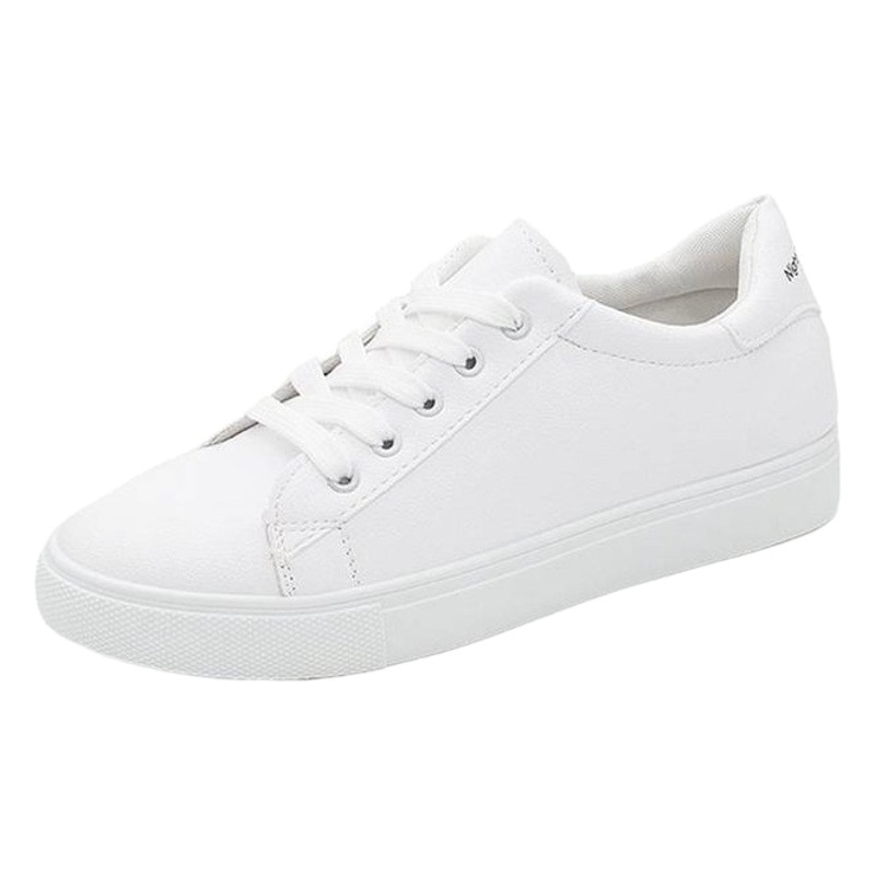 Women's thick-soled white shoes 2022 Spring and Autumn new fashion all-match white student round toe board shoes Street shooting shoes wholesale