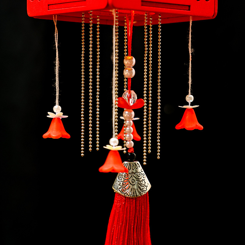 Picture of Chinese Antique Style Wooden Palace Lantern DIY Material Package Satchel Luminous Mid-Autumn Lantern Lantern Festival New Year's Day Gift