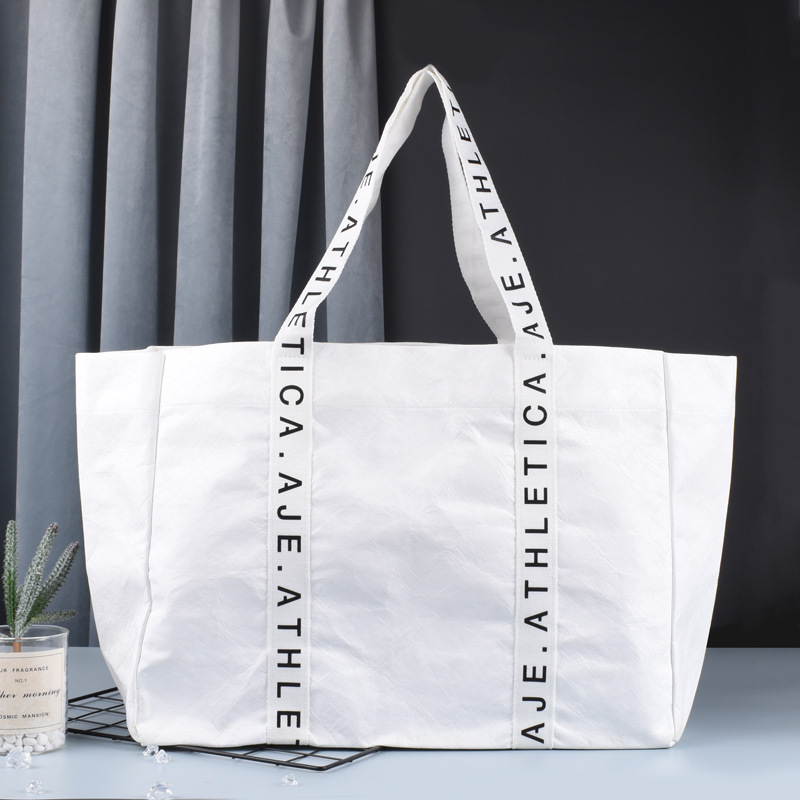Spot DuPont Paper Bag Simple Tear-free DuPont Paper Handbag Rub Pattern Washed Kraft Paper Bag with Printed logo