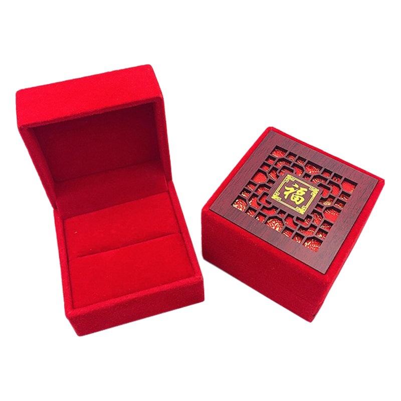 Vintage Wood carving Hollow fu character flannel packing box manufacturers can print logo gold and silver jewelry collection packing box