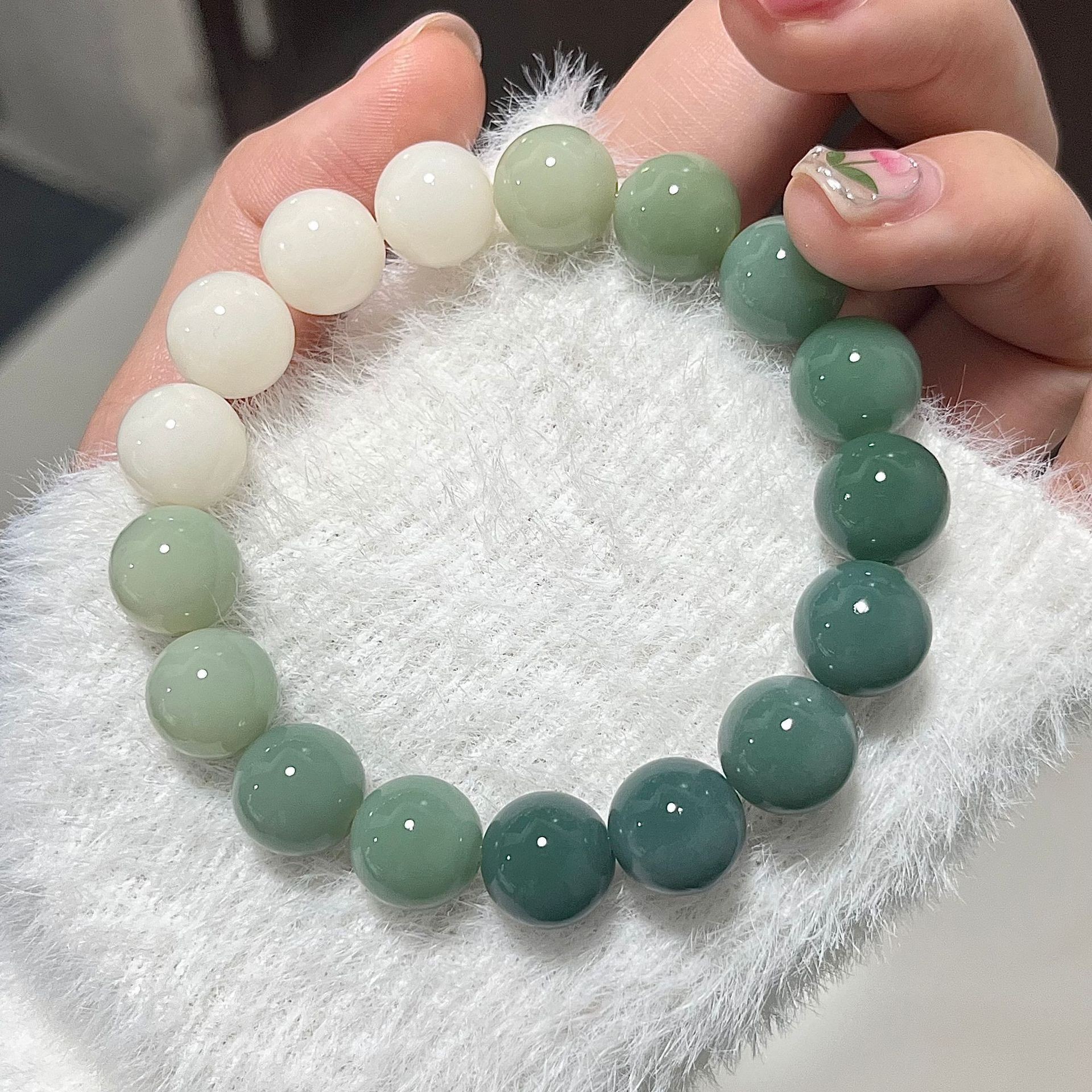 Picture of Sea Salt Blue and White Jade Bodhi Bracelet Women's Bracelet Small Lime Bodhi Root Wenwan Buddha Beads Rosary Plate Play Bracelet Men