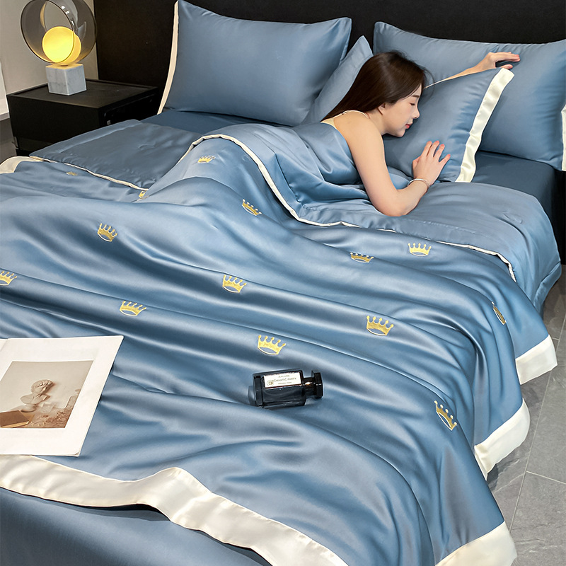 Picture of Cool Silk Summer Cool Quilt Four-Piece Set Non-Silk Tencel Gift Summer Quilt Three-Piece Dormitory Thin Summer Air-Conditioned Quilt