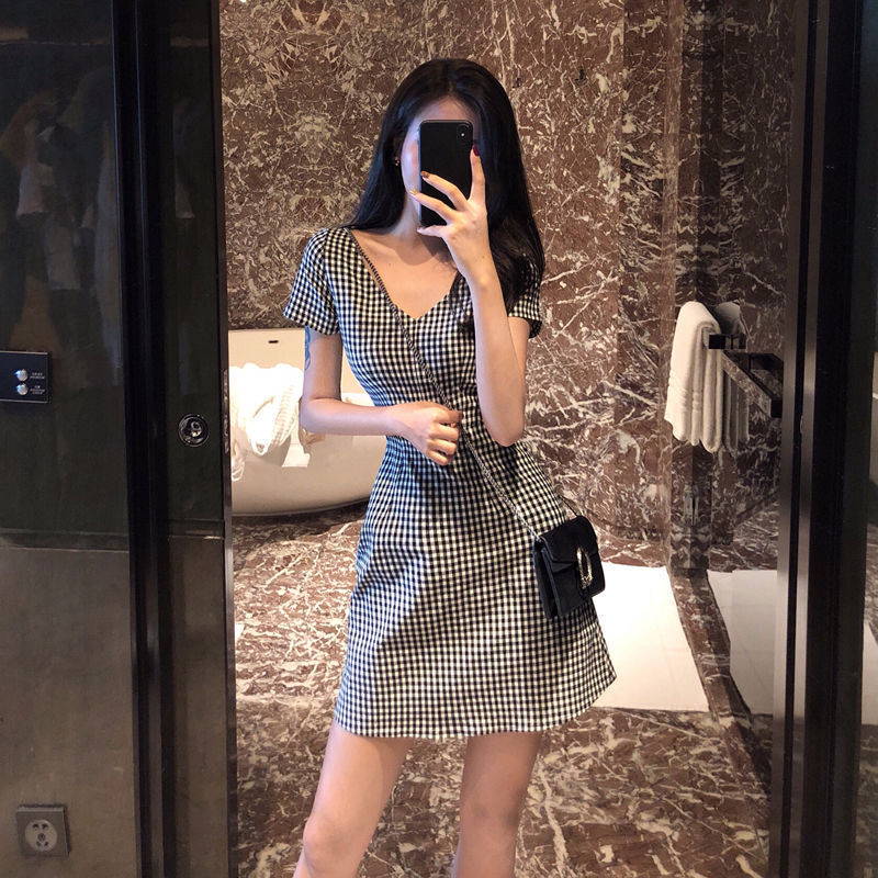 Summer foreign trade new retro plaid girls dress women slim V collar waist temperament skirt women's wholesale