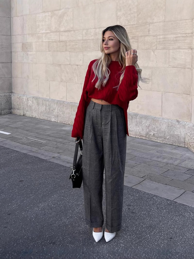 Picture of European and American New Cross-Border Women's Loose Red American Retro Sweater Versatile Pullover Mid-Length Sweater