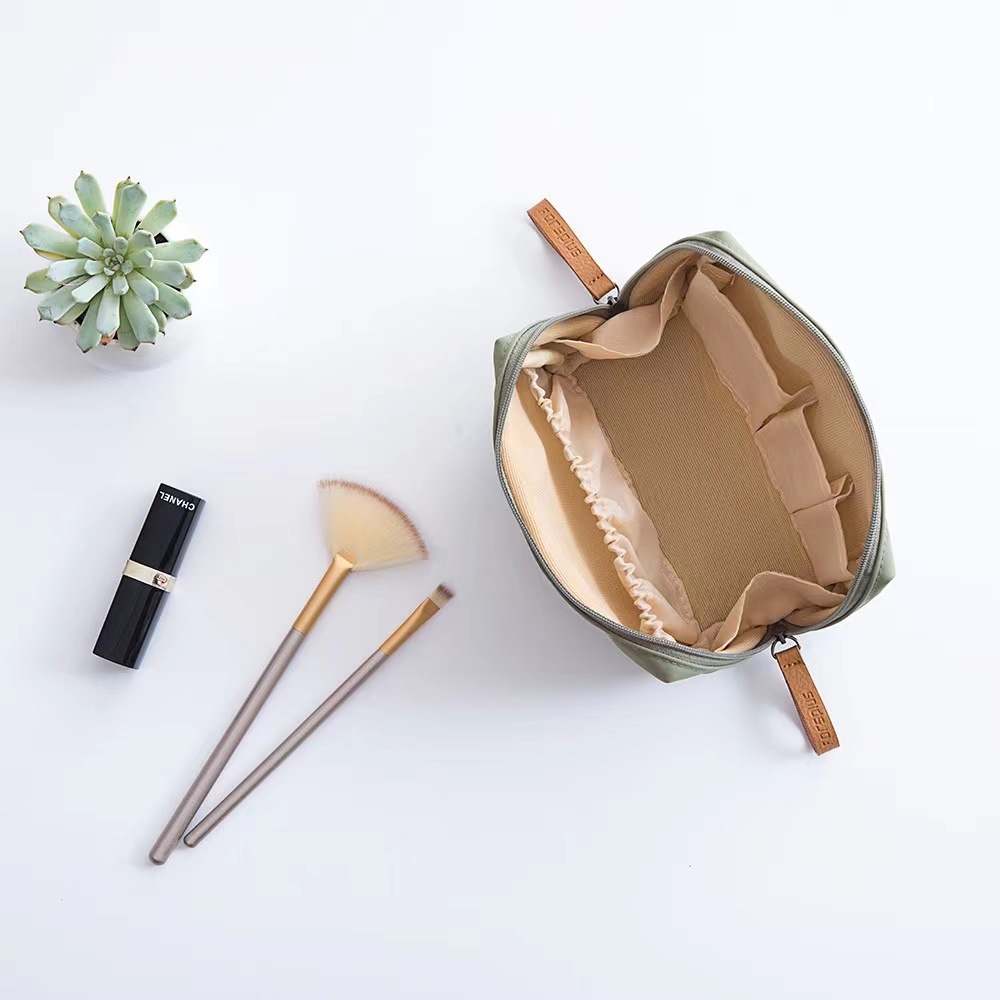 Picture of New Korean Style Simple small size Cosmetic Bag Travel Mini Mouth Red Envelope Travel Cosmetic Storage Bag