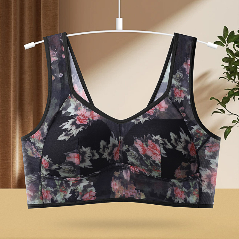 Picture of Summer Middle-aged and Elderly Mother Bra Underwear Full-size Cup Thin Mold Cup No-mark Vest Beautiful Back No-steel Rings Women's Bra