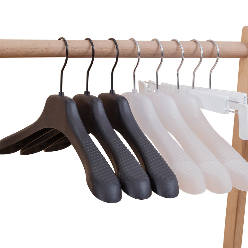 Picture of Non-slip Household Plastic Hanger Clothing Store Special Clothes Hanging Clothes Rack Seamless Clothes Rack Suit Clothes Hanging Wholesale
