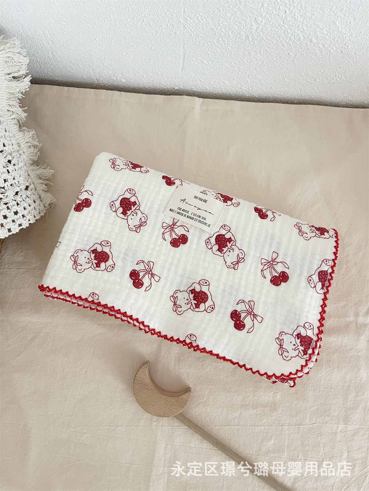 Picture of ins floral Korean style double-layer cotton yarn cotton baby blanket quilt towel bath towel soft glutinous cotton blanket